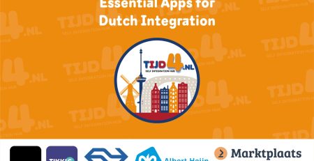 Coverfoto van TIJD4's blogpost "Essentiële Apps voor Nederlandse Inburgering" met de logo's van DigiD, Tikkie, NS Reziger, Albert Heijn, Marktplaats en Buienradar.